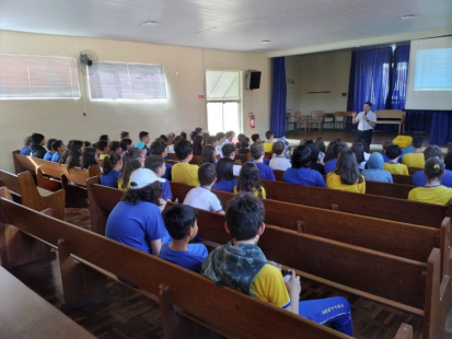 Debate Programa Viver Bem na Escola Tabagismo e cigarro eletrônico - Filial Canoinhas